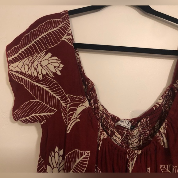 Sig Zane X Fighting Eel collab Knee length off shoulder dress - Picture 3 of 5